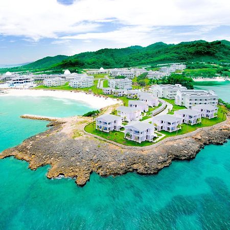 The Signature Level At Grand Palladium Lady Hamilton Resort & Spa 卢西 外观 照片